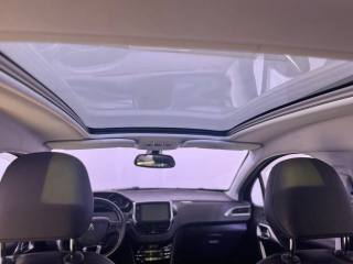 PEUGEOT 2008 usata 17