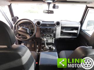 LAND ROVER Defender usata 16