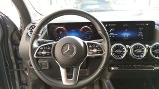 MERCEDES-BENZ EQA usata, con Climatizzatore