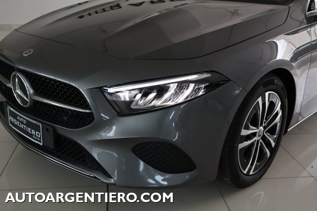 MERCEDES-BENZ A 180 usata, con Sistema di riconoscimento della stanchezza