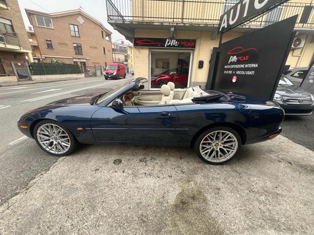 JAGUAR XK8 usata, con Chiusura centralizzata
