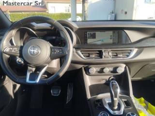 ALFA ROMEO Stelvio usata, con Portellone posteriore elettrico