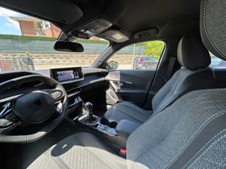 PEUGEOT 2008 usata, con Cerchi in lega