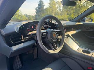 PORSCHE Taycan usata, con Boardcomputer
