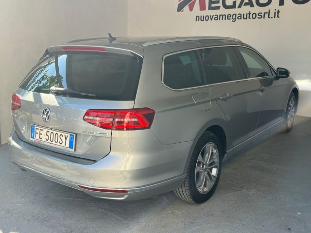 VOLKSWAGEN Passat Variant usata, con Chiusura centralizzata