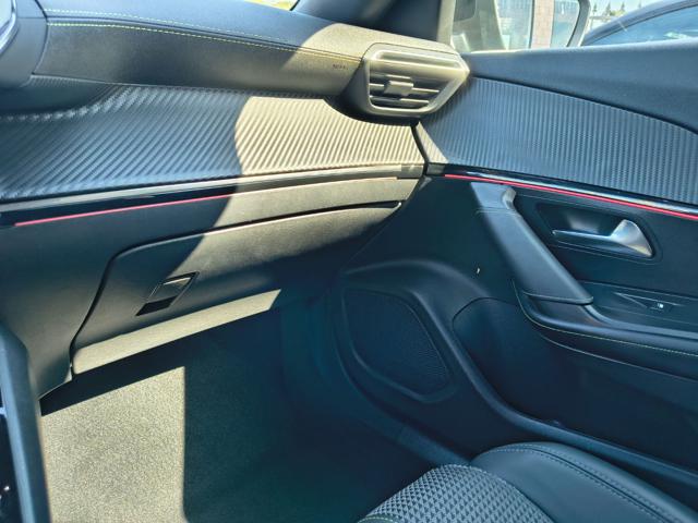 PEUGEOT 2008 usata, con USB