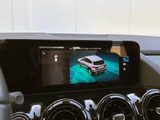 MERCEDES-BENZ GLA 200 usata, con Sistema di navigazione