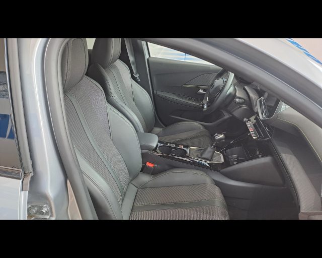 PEUGEOT 208 usata 28