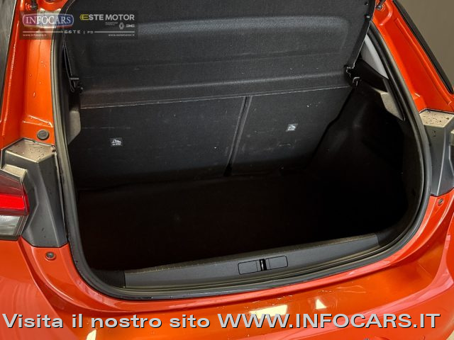 OPEL Corsa usata, con Autoradio digitale