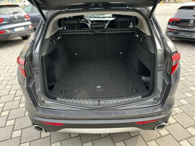 ALFA ROMEO Stelvio usata, con Boardcomputer