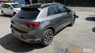 VOLKSWAGEN T-Roc usata, con Autoradio