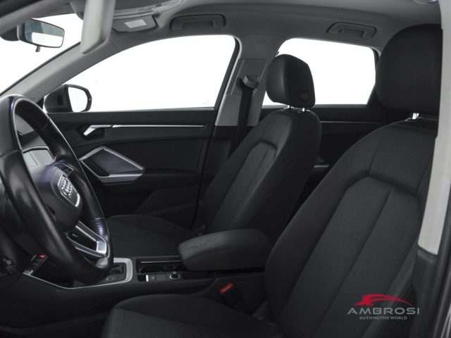 AUDI Q3 usata 8