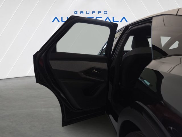 PEUGEOT 3008 usata, con Fari LED
