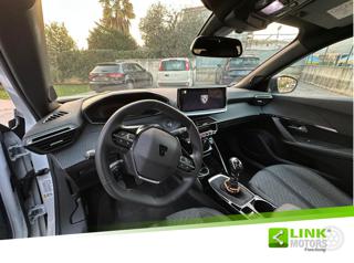 PEUGEOT 2008 usata, con Airbag testa