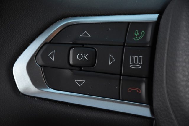 JEEP Compass usata, con Touch screen
