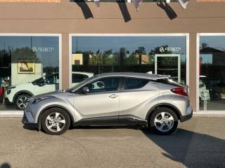 TOYOTA C-HR usata, con Airbag laterali