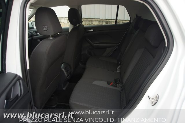 VOLKSWAGEN T-Cross usata 11