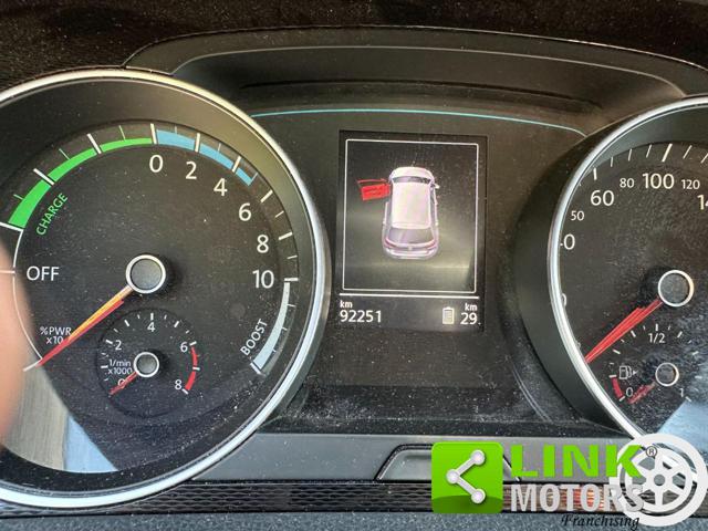 VOLKSWAGEN Golf usata, con ESP