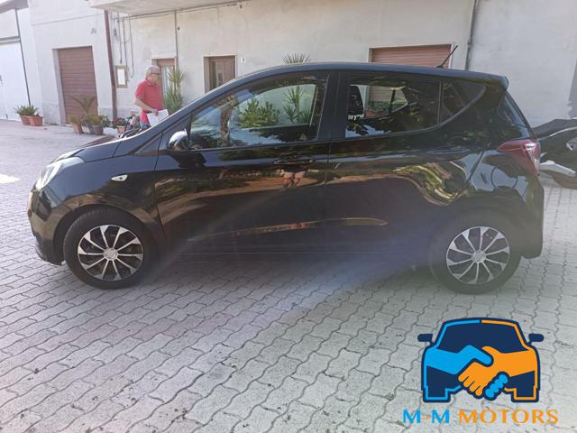 HYUNDAI i10 usata, con Autoradio