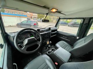 LAND ROVER Defender usata, con Ruota di riserva