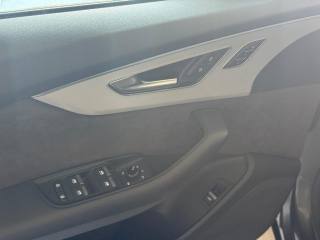 AUDI Q8 usata, con Airbag testa