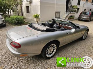 JAGUAR XKR usata, con Fendinebbia