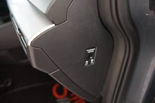 VOLKSWAGEN Golf usata, con Frenata d