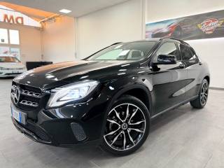 MERCEDES-BENZ GLA 200 usata, con Luci diurne