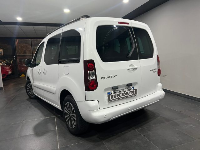 PEUGEOT Partner usata, con Autoradio