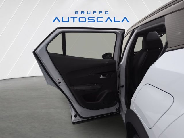 PEUGEOT 2008 usata, con Fari LED