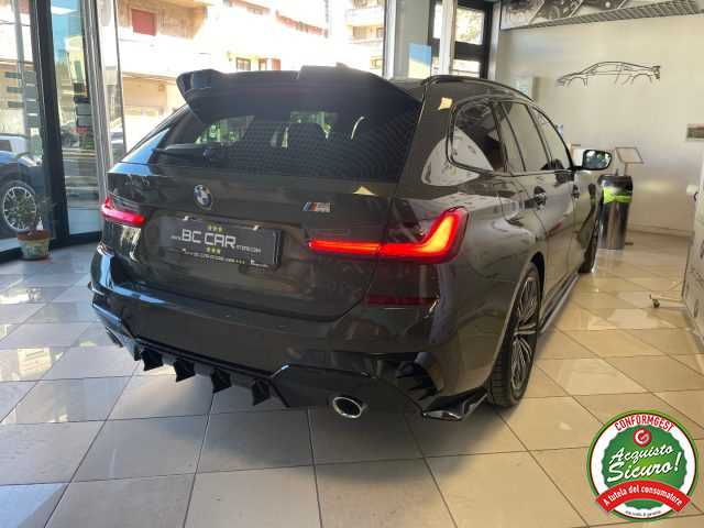 BMW 320 usata, con Fari LED