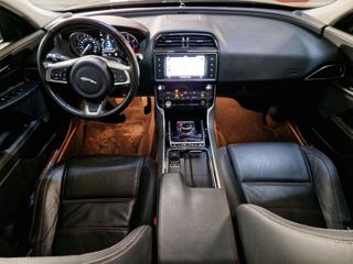 JAGUAR XE usata, con Cronologia tagliandi