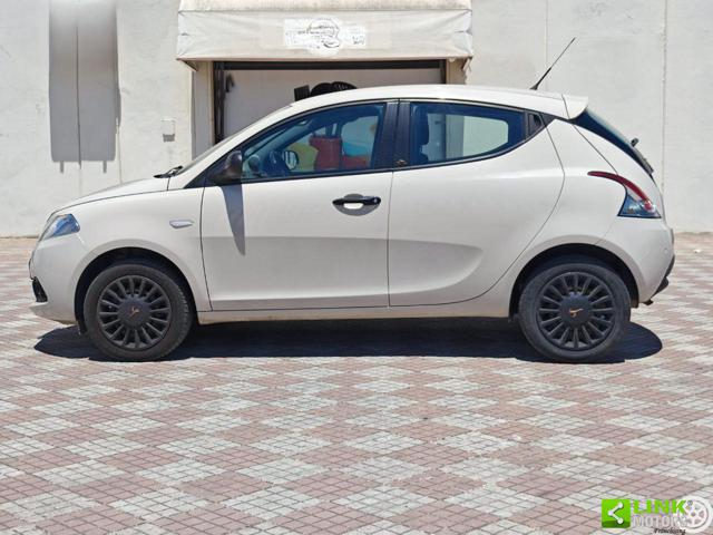 LANCIA Ypsilon usata, con Boardcomputer
