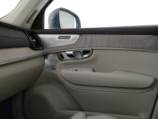 VOLVO XC90 usata, con Bluetooth