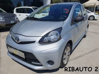 TOYOTA Aygo usata, con USB