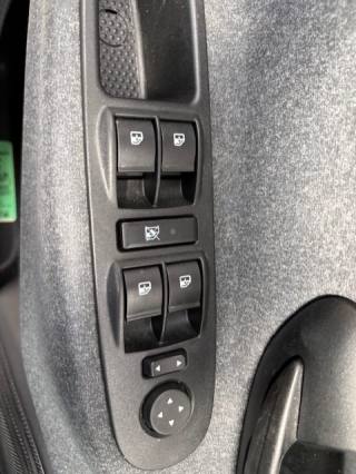 LANCIA Ypsilon usata, con Bluetooth