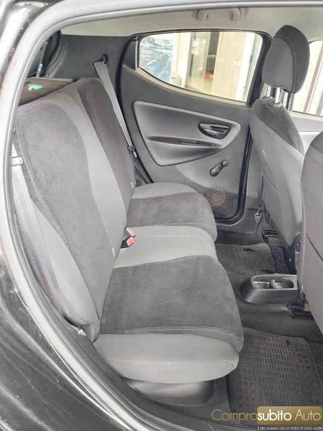 LANCIA Ypsilon usata, con Specchietti laterali elettrici