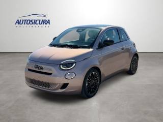 FIAT 500 Berlina Hybrid La Prima