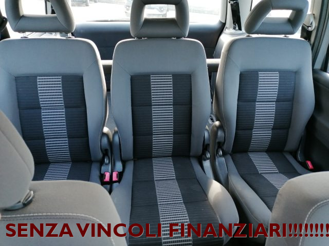 VOLKSWAGEN Sharan usata, con Boardcomputer