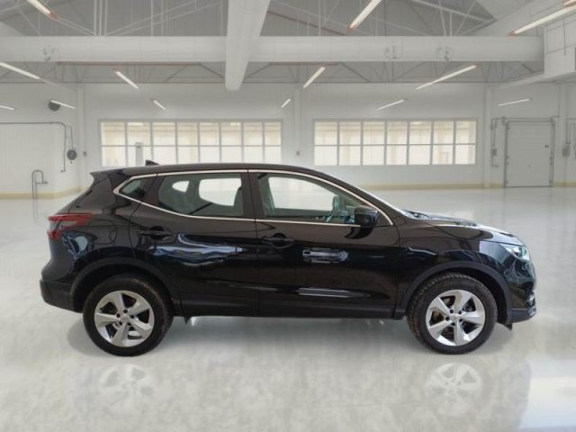 NISSAN Qashqai usata, con Climatizzatore