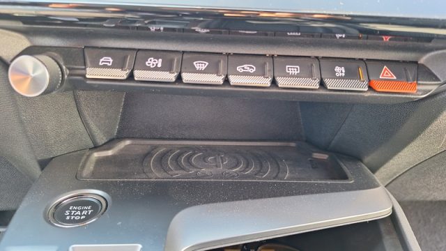 PEUGEOT 308 usata, con Vetri oscurati