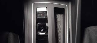 VOLKSWAGEN Golf usata, con Frenata d