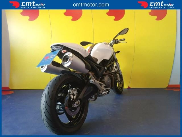DUCATI Monster 696 usata 3