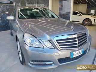 MERCEDES-BENZ E 200 usata, con Airbag