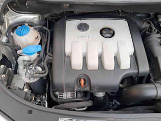 VOLKSWAGEN Touran usata 27