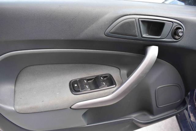 FORD Fiesta usata, con Fendinebbia