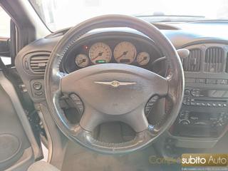 CHRYSLER Grand Voyager usata, con Sedile posteriore sdoppiato