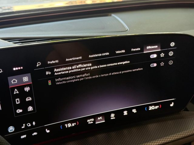 AUDI Q5 usata, con Volante in pelle