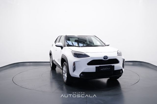 TOYOTA Yaris Cross usata, con Controllo automatico clima
