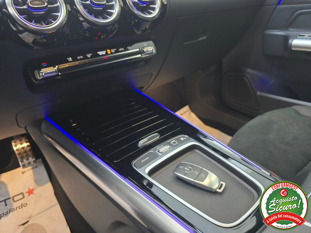 MERCEDES-BENZ GLA 200 usata, con Volante in pelle
